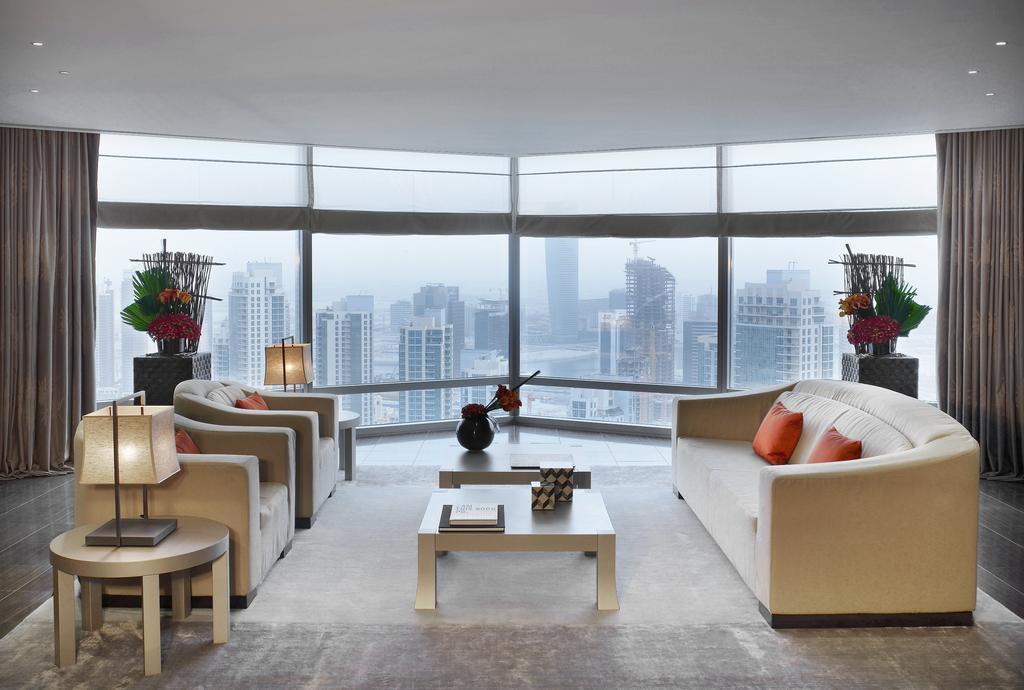 Armani Dubai, Burj Khalifa Dubai