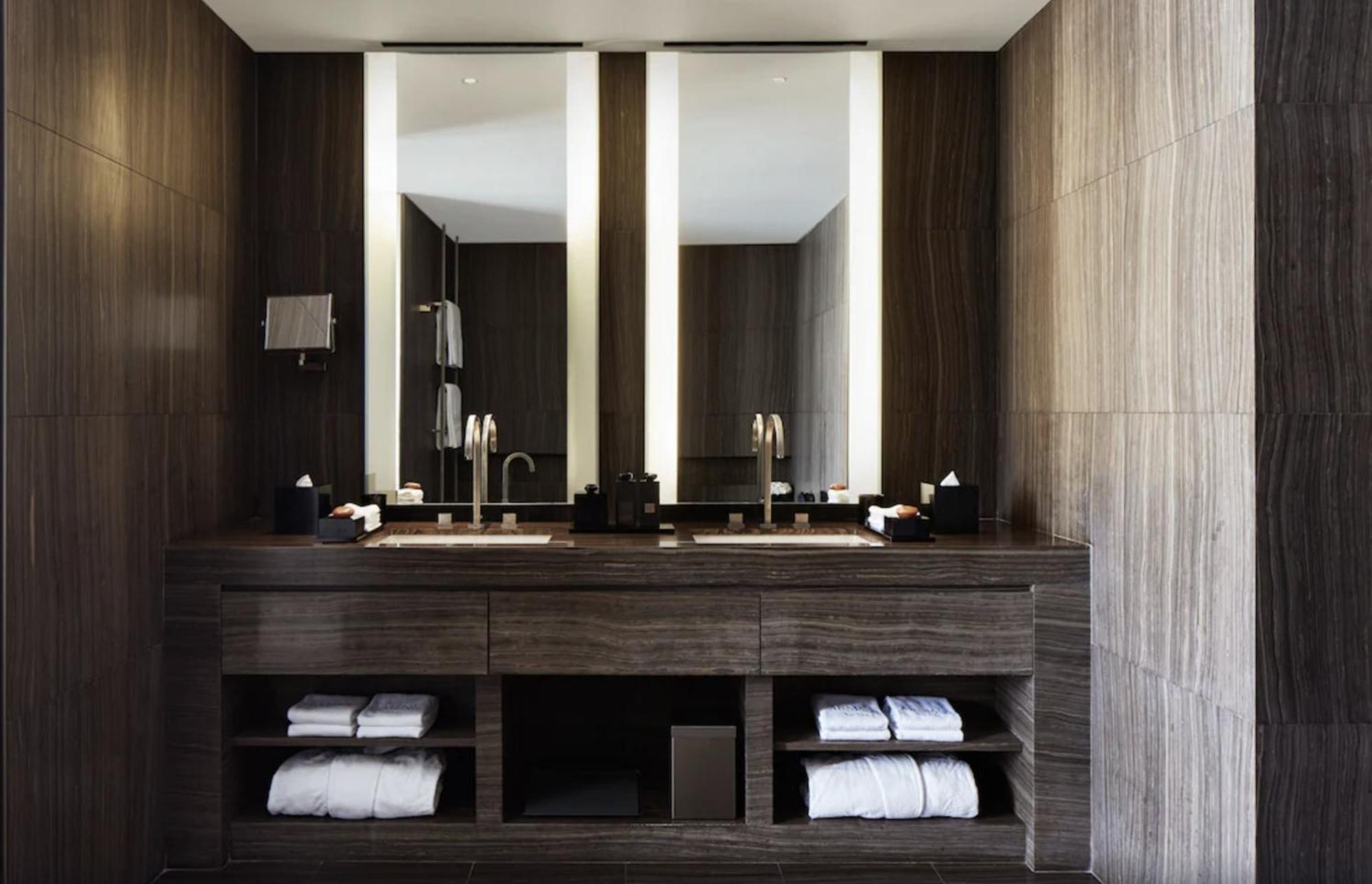 Armani Dubai, Burj Khalifa 5*